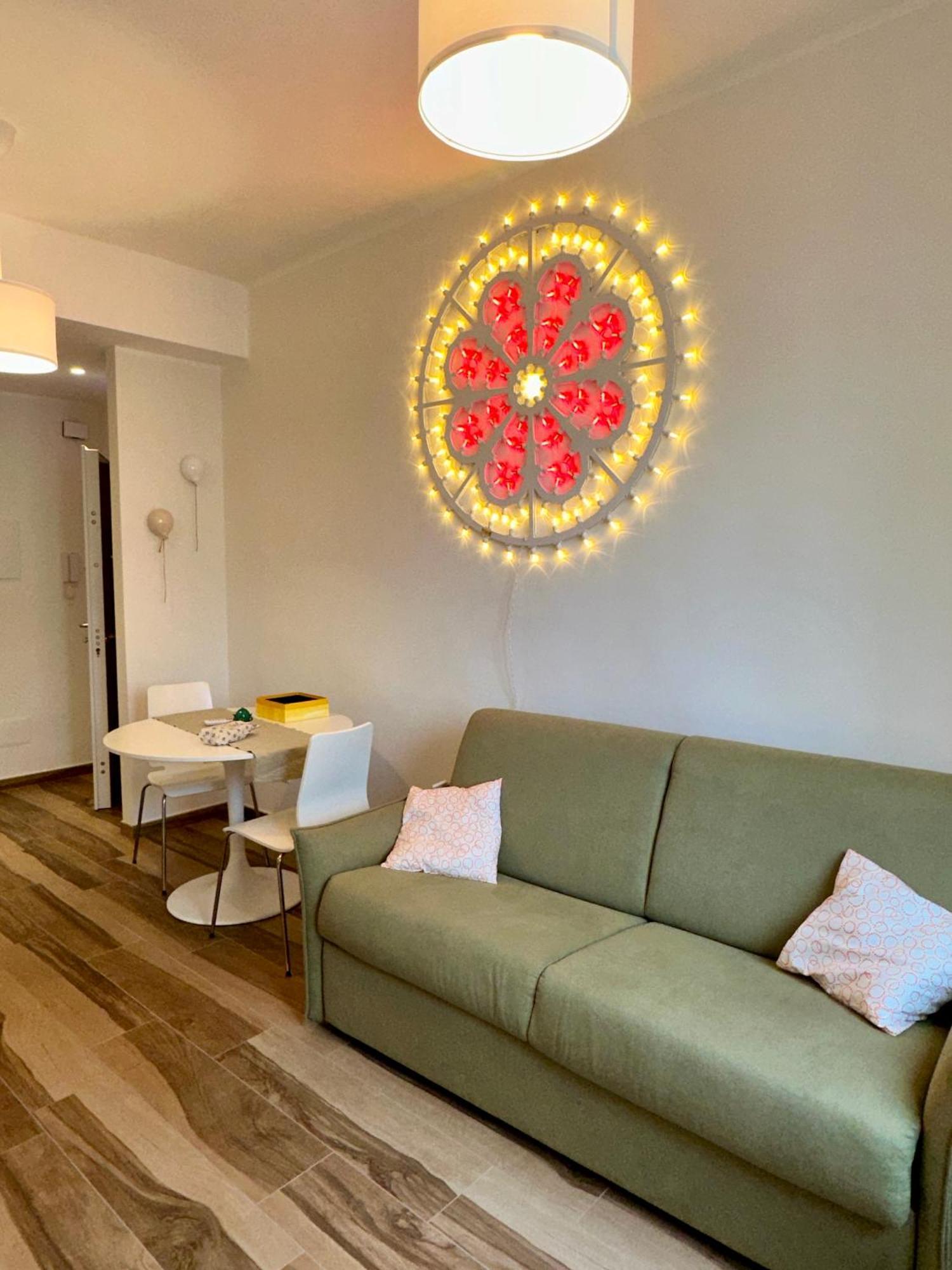 Apartament Rainbow Luxury - Sea View