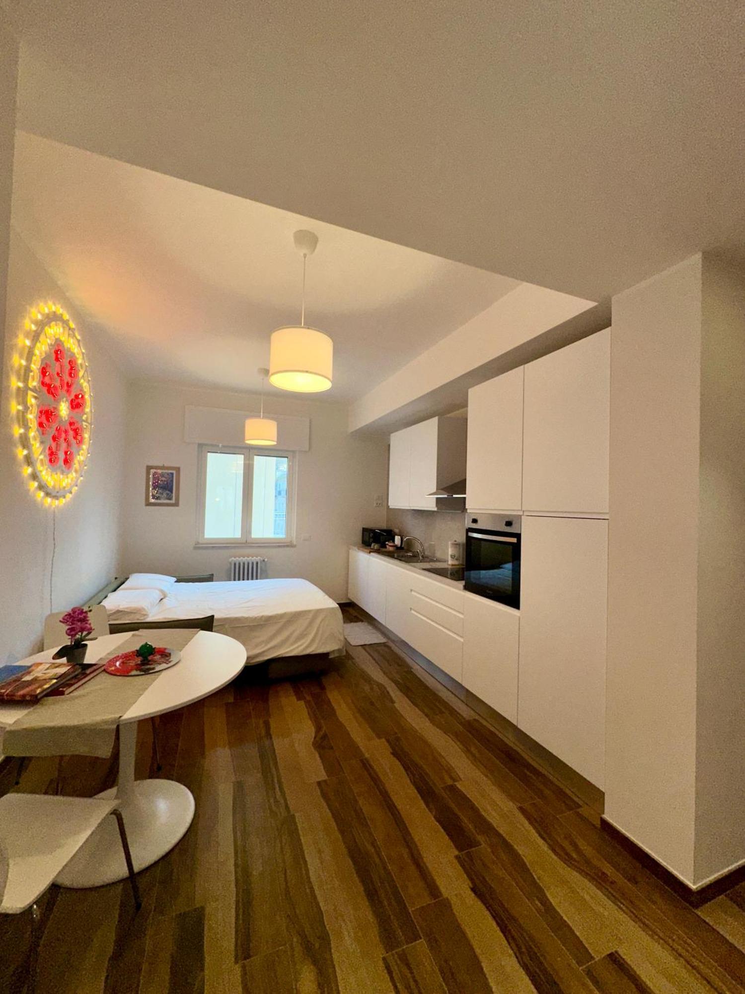 Apartament Rainbow Luxury - Sea View